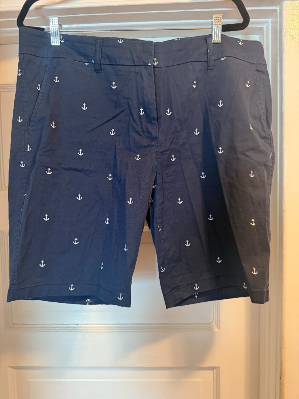 Izod Anchor Bermuda shorts SZ 16